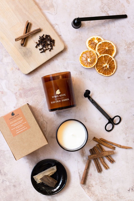 How to Choose the Right Candle Scent for Gifting (Without Guessing)